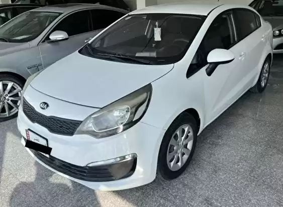 استفاده شده Kia Rio برای اجاره که در دوحه #21933 - 1  image 