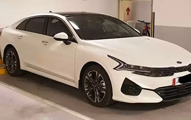 مستعملة Kia Optima للإيجار في الدوحة #21935 - 1  صورة 