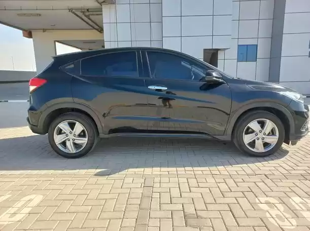 استفاده شده Honda HR-V برای اجاره که در دوحه #22001 - 1  image 