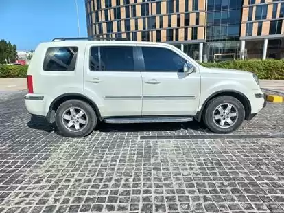 استفاده شده Honda Pilot برای اجاره که در دوحه #22016 - 1  image 