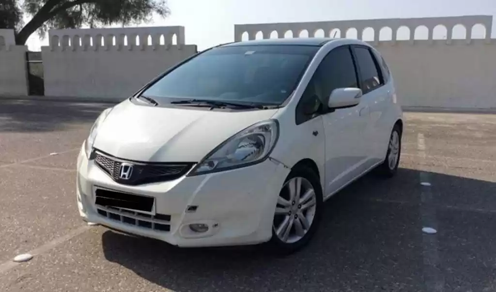 مستعملة Honda Jazz للإيجار في الدوحة #22069 - 1  صورة 