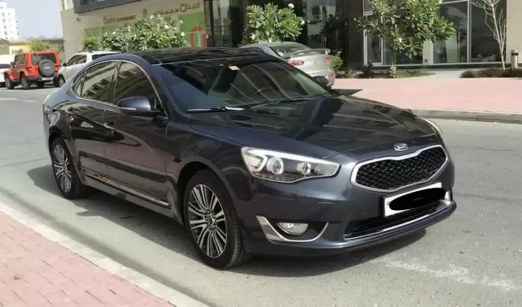 مستعملة Kia Cadenza للإيجار في الدوحة #22098 - 1  صورة 