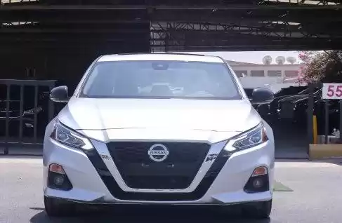 مستعملة Nissan Altima للإيجار في الدوحة #22106 - 1  صورة 