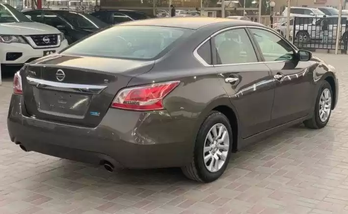 Usado Nissan Altima Alquiler en Doha #22115 - 1  image 