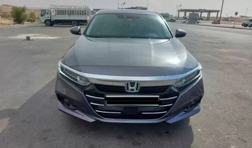 استفاده شده Honda Accord برای اجاره که در دوحه #22153 - 1  image 