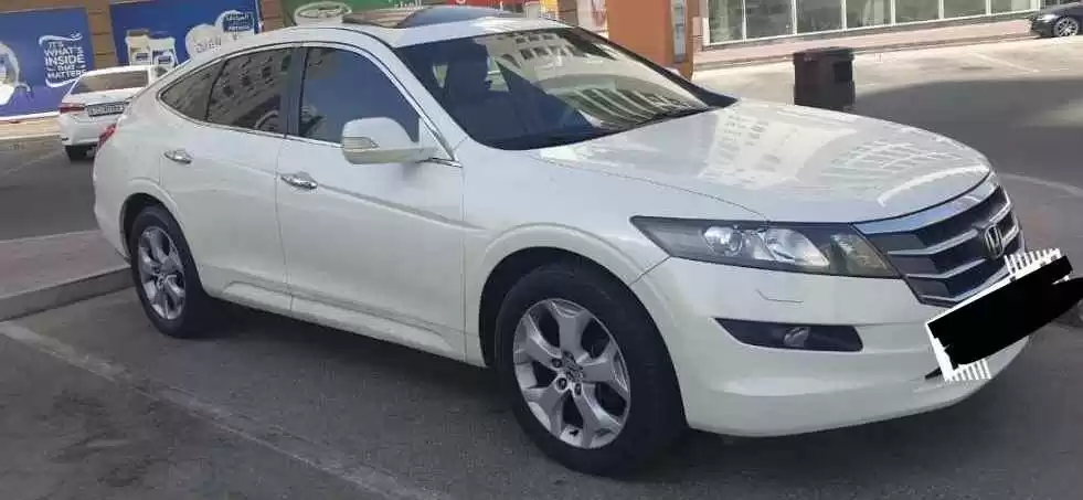 مستعملة Honda Accord للإيجار في الدوحة #22168 - 1  صورة 