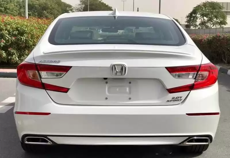 مستعملة Honda Accord للإيجار في الدوحة #22172 - 1  صورة 