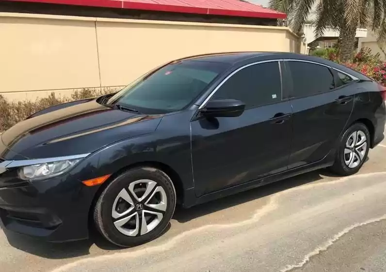 Использовал Honda Civic Аренда в Доха #22189 - 1  image 