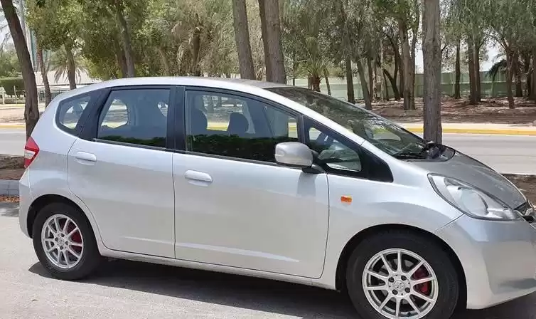 مستعملة Honda Jazz للإيجار في الدوحة #22212 - 1  صورة 