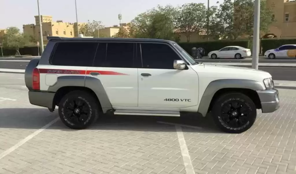 Gebraucht Nissan Patrol Zu vermieten in Doha #22249 - 1  image 