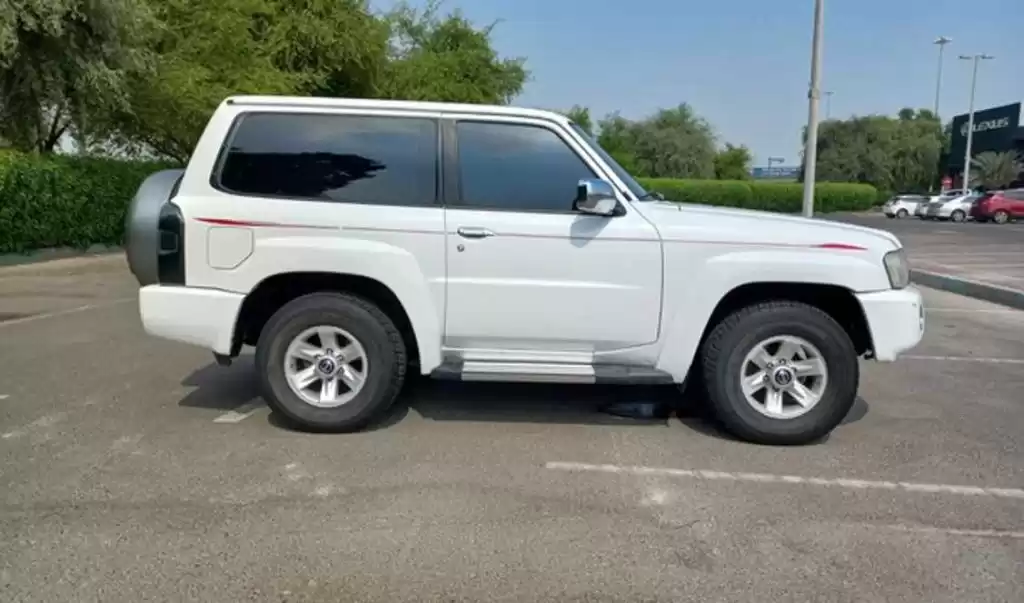 استفاده شده Nissan Patrol برای اجاره که در دوحه #22273 - 1  image 