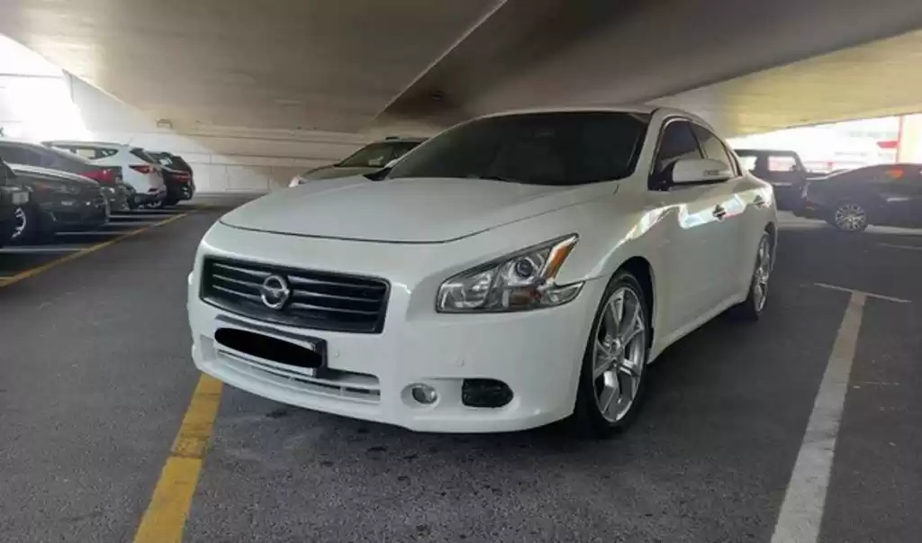Utilisé Nissan Maxima À Louer au Doha #22278 - 1  image 
