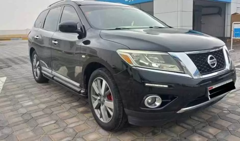 مستعملة Nissan Pathfinder للإيجار في الدوحة #22284 - 1  صورة 