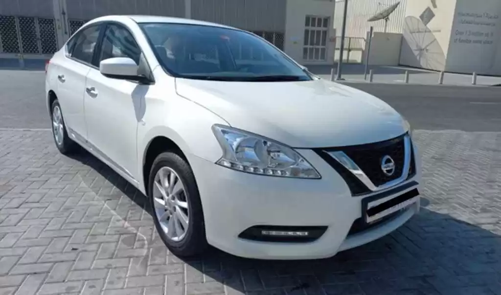 مستعملة Nissan Sentra للإيجار في الدوحة #22291 - 1  صورة 
