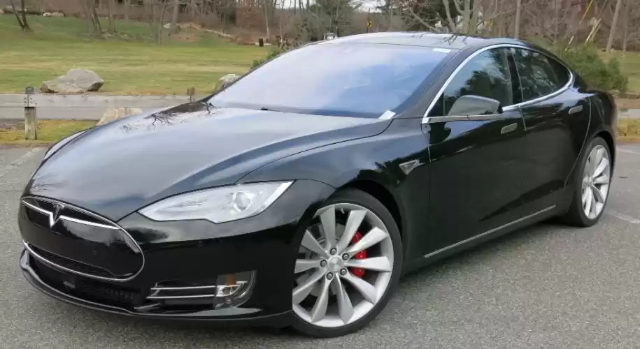 مستعملة Tesla MODEL S للإيجار في عمان #22342 - 1  صورة 