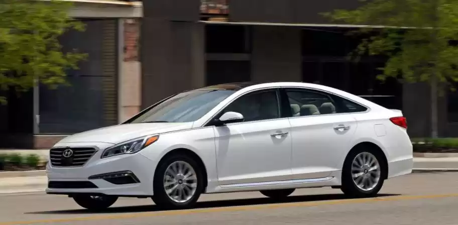 مستعملة Hyundai Sonata للإيجار في عمان #22430 - 1  صورة 
