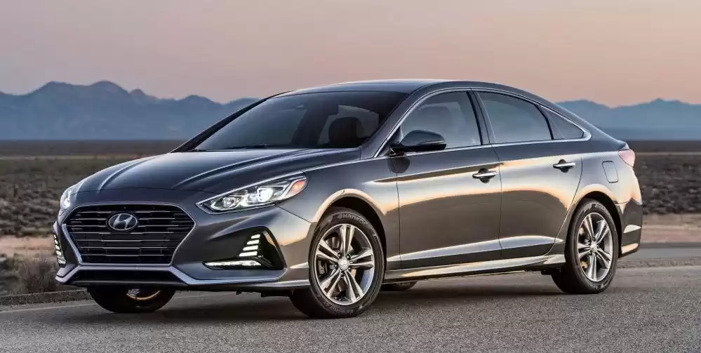 مستعملة Hyundai Sonata للإيجار في عمان #22440 - 1  صورة 
