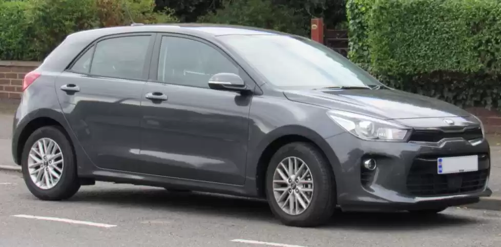 مستعملة Kia Rio Hatchback للإيجار في عمان #22555 - 1  صورة 