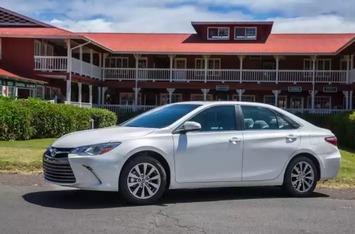 Использовал Toyota Camry Аренда в Амман #22608 - 1  image 