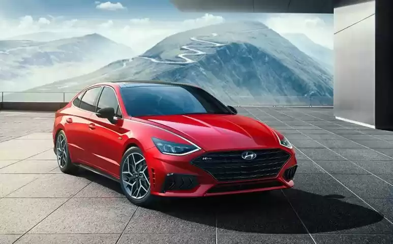 مستعملة Hyundai Sonata للبيع في عمان #22687 - 1  صورة 