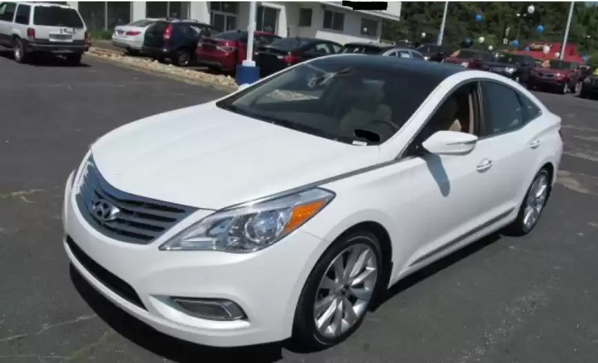 用过的 Hyundai Azera 出租 在 安曼 #22866 - 1  image 