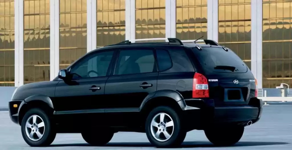 استفاده شده Hyundai Tucson SUV برای اجاره که در امان #22910 - 1  image 