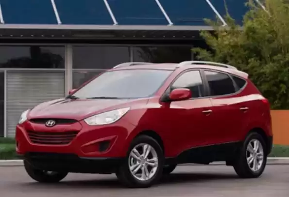 مستعملة Hyundai Tucson SUV للإيجار في عمان #22914 - 1  صورة 
