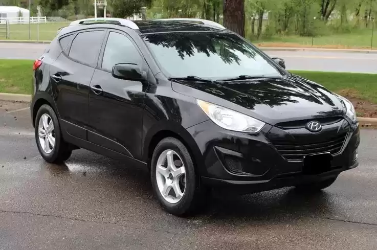 مستعملة Hyundai Tucson SUV للإيجار في عمان #22915 - 1  صورة 