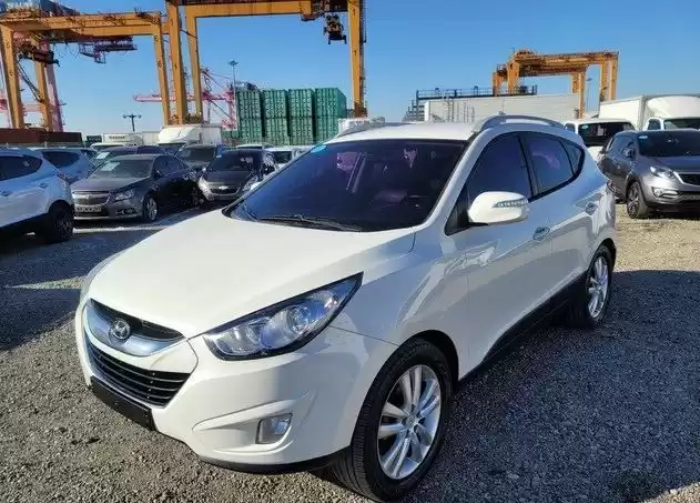 مستعملة Hyundai Tucson SUV للإيجار في عمان #22916 - 1  صورة 