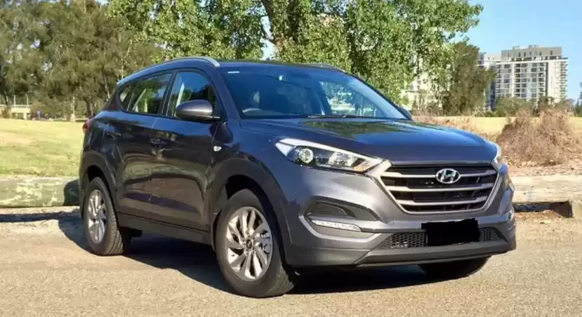 مستعملة Hyundai Tucson SUV للإيجار في عمان #22924 - 1  صورة 