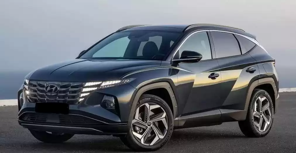 مستعملة Hyundai Tucson SUV للإيجار في عمان #22931 - 1  صورة 
