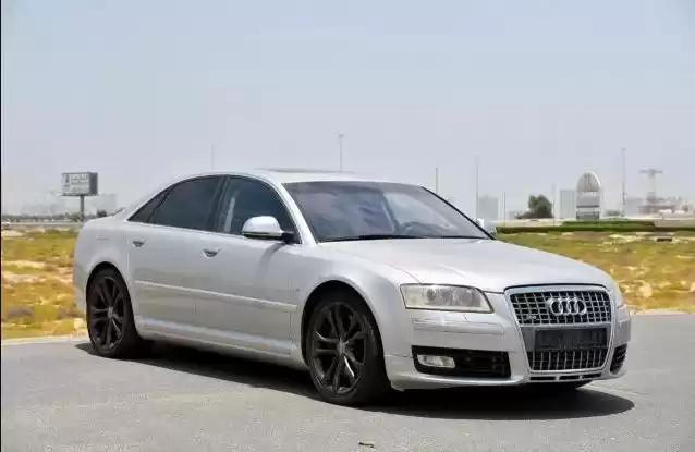 جديدة Audi S8 للبيع في عمان #22987 - 1  صورة 
