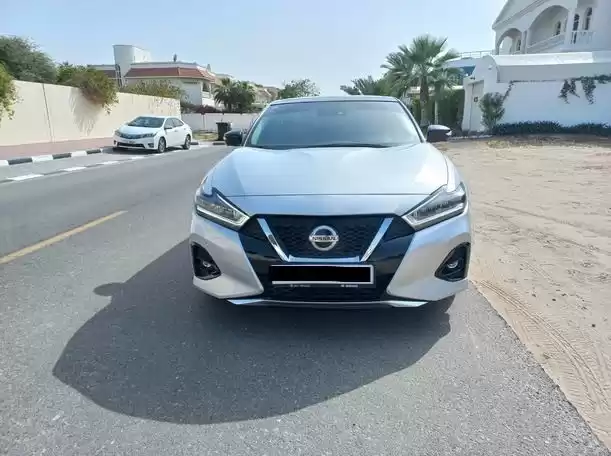 Использовал Nissan Maxima Продается в Дубай #23367 - 1  image 