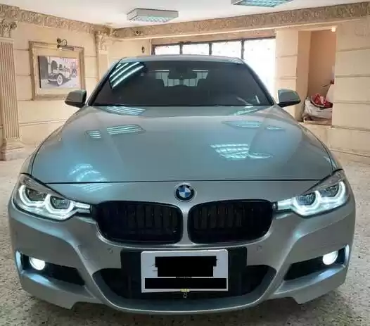 مستعملة BMW 320 للبيع في محافظة-القاهرة‬ #23513 - 1  صورة 