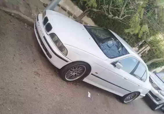 مستعملة BMW 523i للبيع في الفيوم #23563 - 1  صورة 