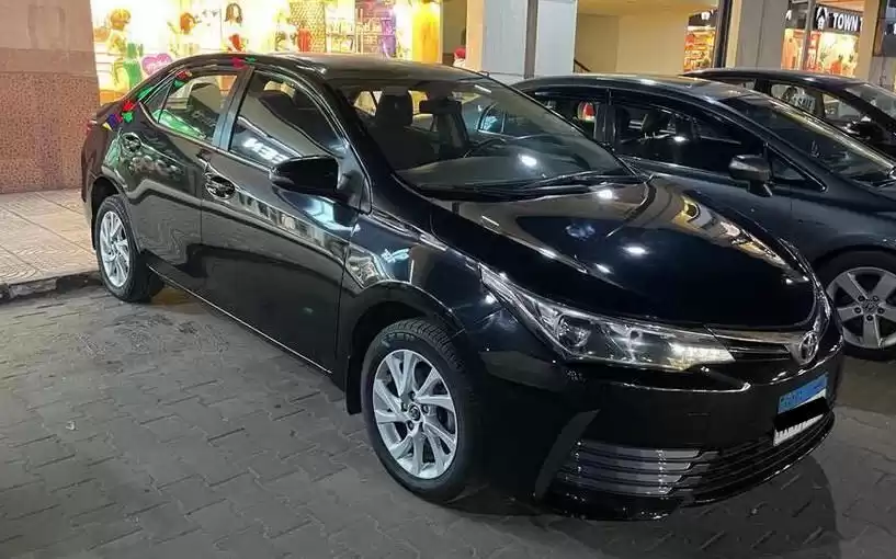 مستعملة Toyota Corolla للبيع في مركز-الخانكة , القليوبية #24410 - 1  صورة 