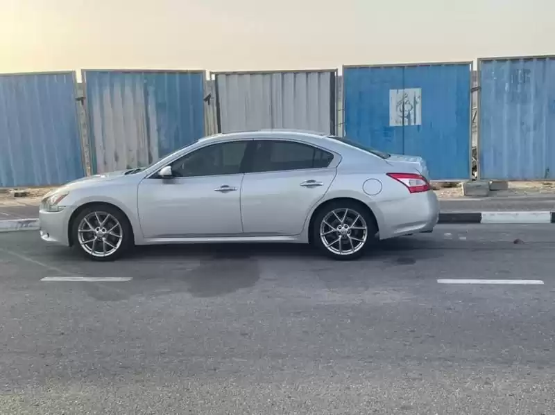مستعملة Nissan Maxima للبيع في محافظة-القاهرة‬ #24838 - 1  صورة 