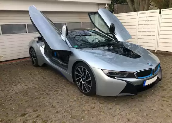 مستعملة BMW i8 Sport للبيع في Sinanpaşa , Beşiktaş , اسطنبول #25709 - 1  صورة 