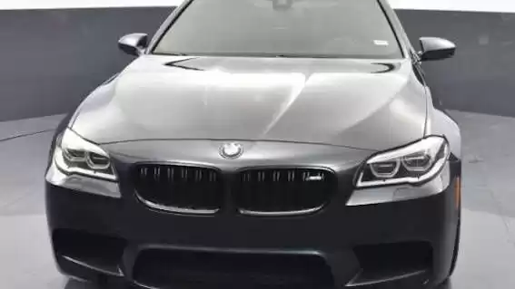 مستعملة BMW M5 للبيع في Harbiye , Şişli , اسطنبول #25832 - 1  صورة 