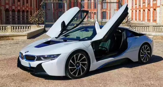 Использовал BMW i8 Sport Продается в  Али-Кушчу  ,  Фатих  ,  Стамбул #26046 - 1  image 