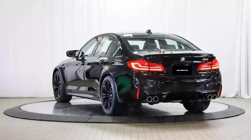 مستعملة BMW M5 للبيع في اسطنبول #26580 - 1  صورة 