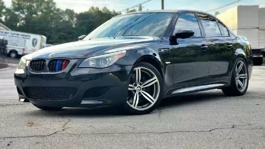 مستعملة BMW M5 للبيع في اسطنبول #26593 - 1  صورة 