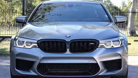 مستعملة BMW M5 للبيع في اسطنبول #26740 - 1  صورة 