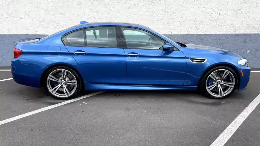 Использовал BMW M5 Продается в Джанкуртаран , Фатих , Стамбул #26795 - 1  image 