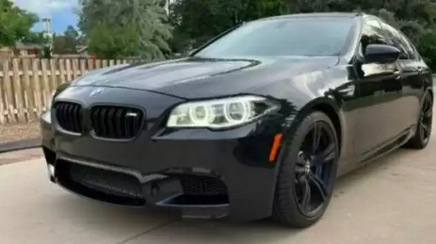 مستعملة BMW M5 للبيع في اسطنبول #26833 - 1  صورة 