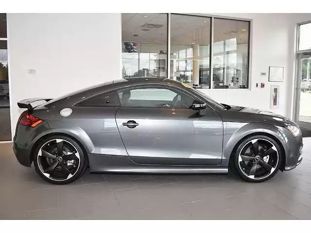 مستعملة Audi Q2 للبيع في لندن-الكبرى , إنجلترا #27248 - 1  صورة 