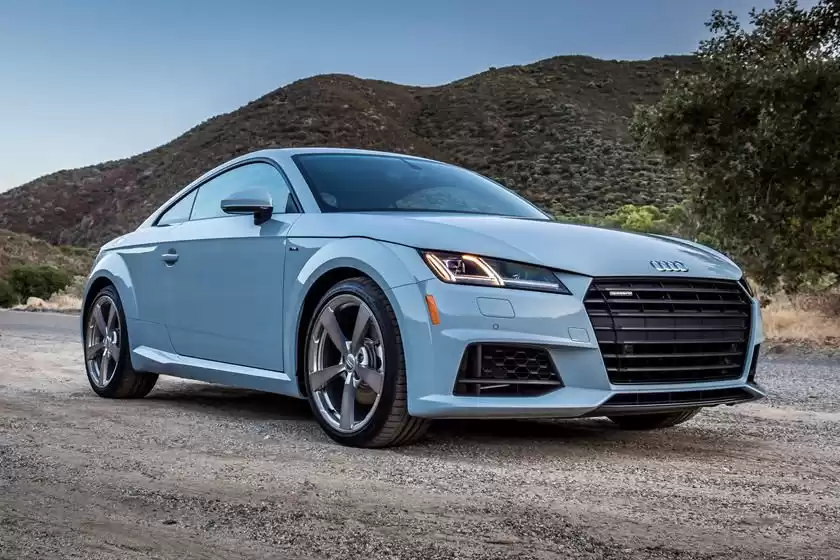 مستعملة Audi Q2 للبيع في لندن , لندن-الكبرى , إنجلترا #27256 - 1  صورة 