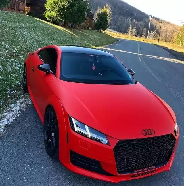 مستعملة Audi Q2 للبيع في لندن , لندن-الكبرى , إنجلترا #27352 - 1  صورة 