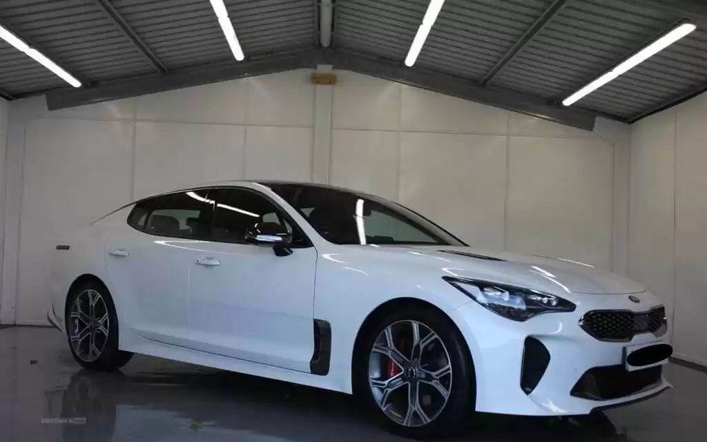 Использовал Kia Stinger Продается в Лондон , Большой Лондон , Англия #27402 - 1  image 