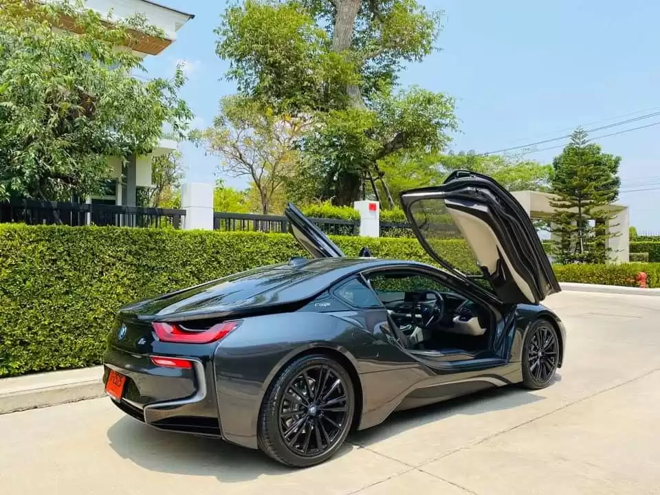 Использовал BMW Unspecified Продается в Лондон , Большой Лондон , Англия #27565 - 1  image 